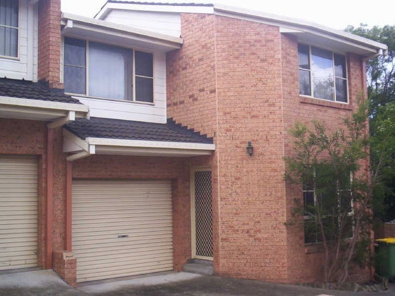 1/56 Showground Road, Gosford NSW 2250