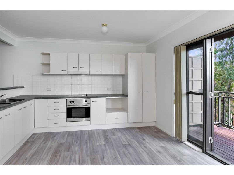 2/100 Faunce Street, West Gosford NSW 2250