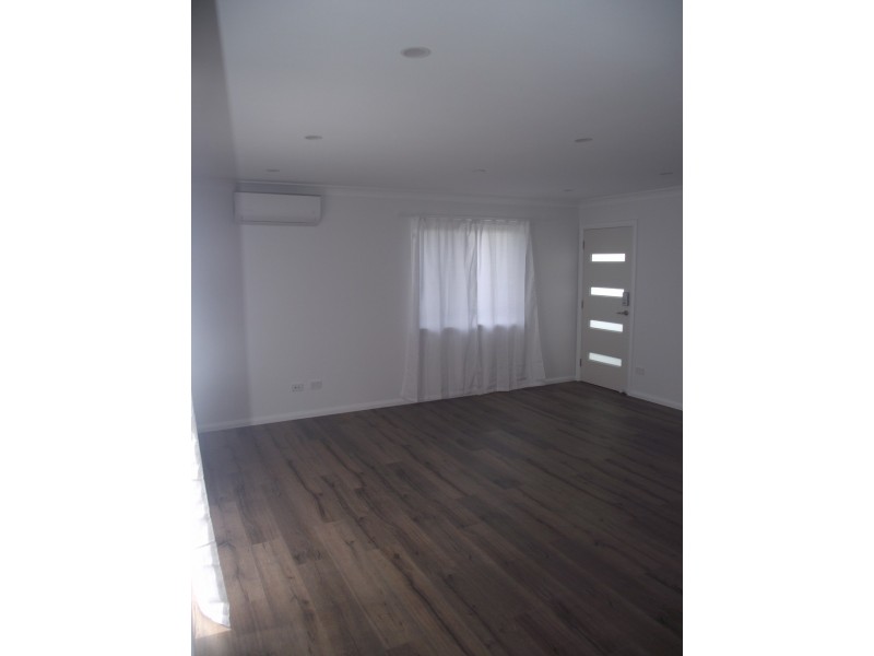 11a Mangrove Road, Narara NSW 2250