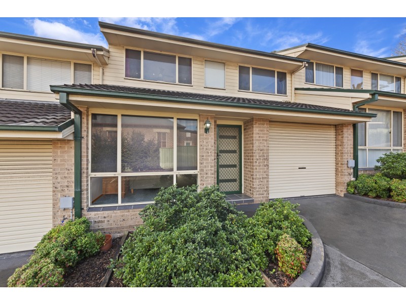 2/33 Hills Street, North Gosford NSW 2250
