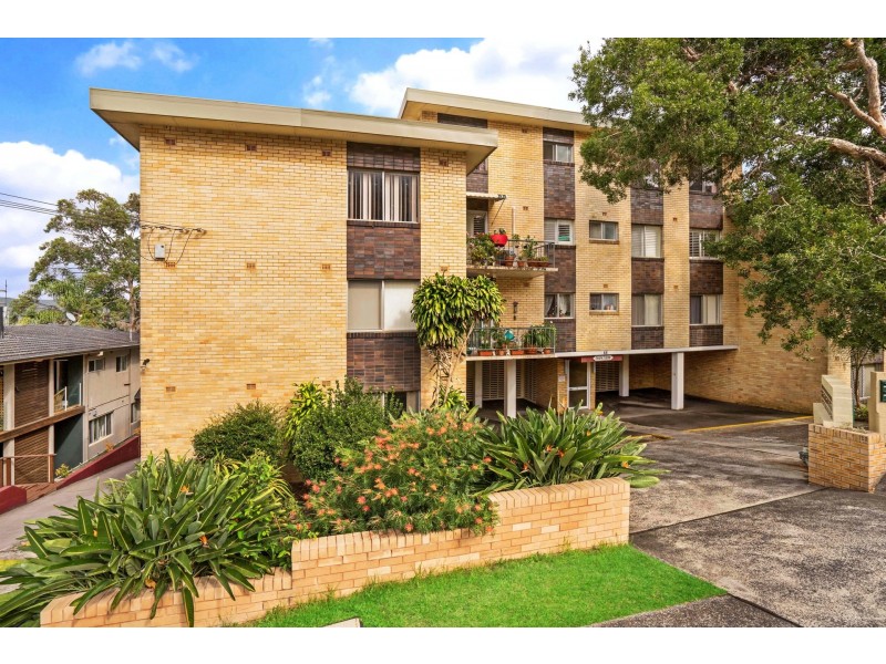 16/68 Henry Parry Drive, Gosford NSW 2250