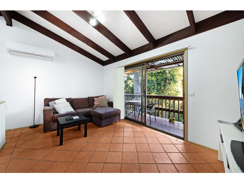 3 Fern Close, Wyoming NSW 2250