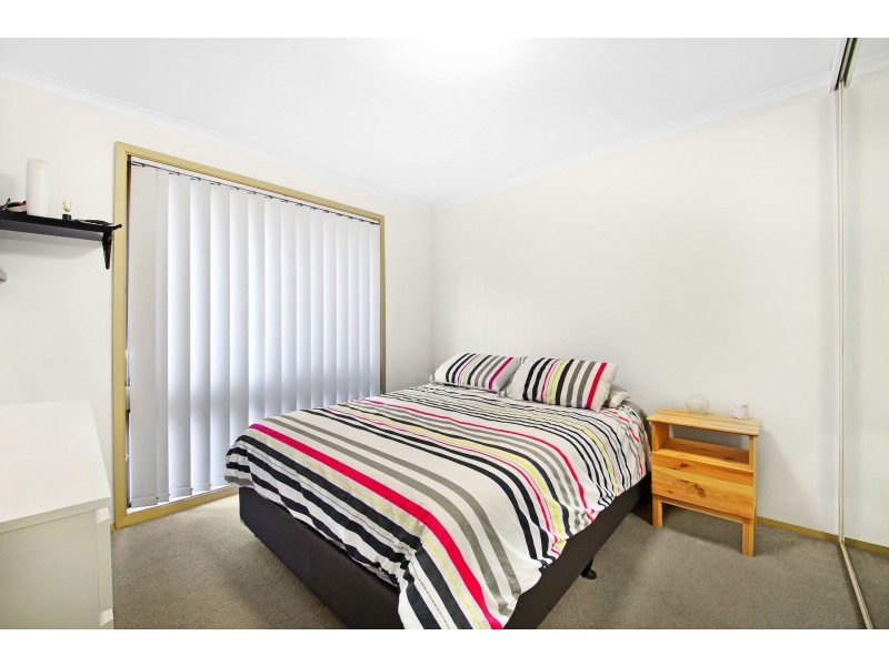 3 Fern Close, Wyoming NSW 2250