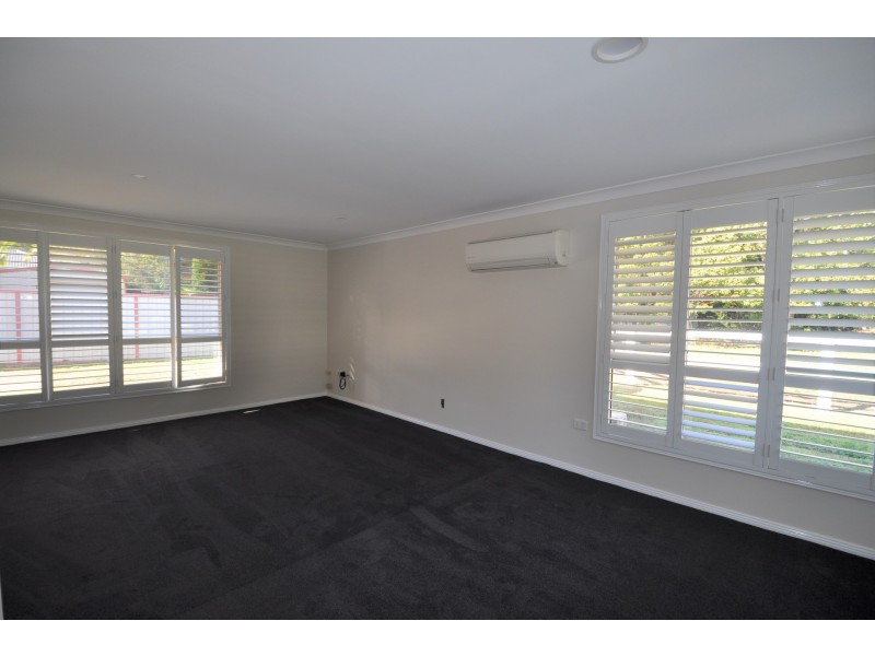 30 Pineridge Close, Lisarow NSW 2250