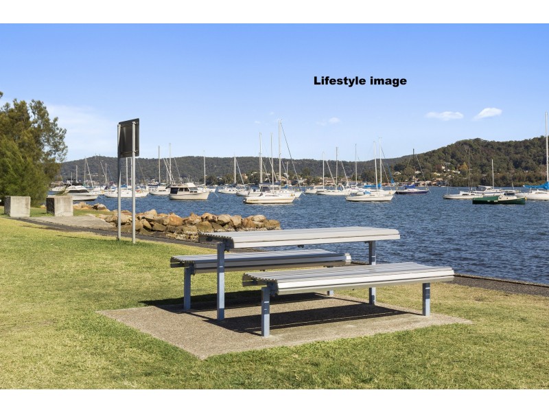 1/29 Masons Parade, Point Frederick NSW 2250