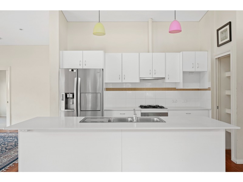 157 Albany Street, Point Frederick NSW 2250