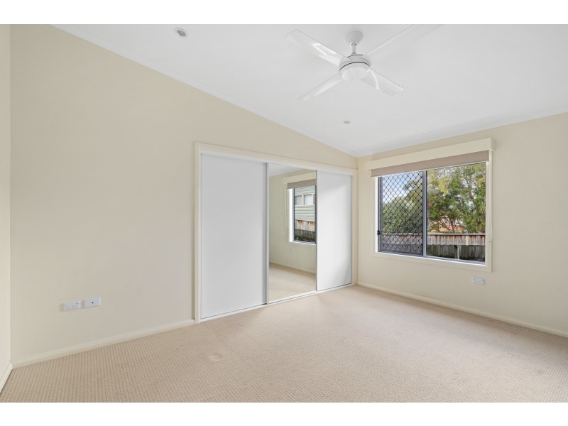 157 Albany Street, Point Frederick NSW 2250