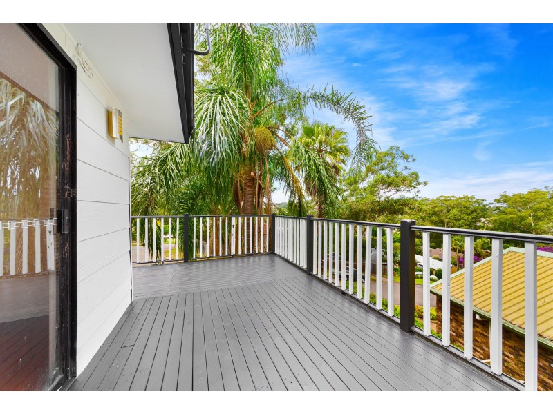 9 Gregory Street, Wyoming NSW 2250