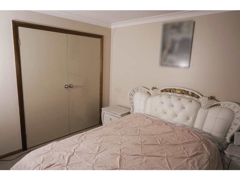 70 Hanlan Street, Narara NSW 2250