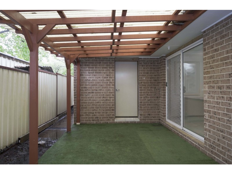 70 Hanlan Street, Narara NSW 2250