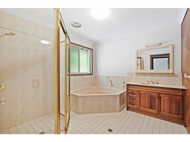 41 Newling Street, Lisarow NSW 2250