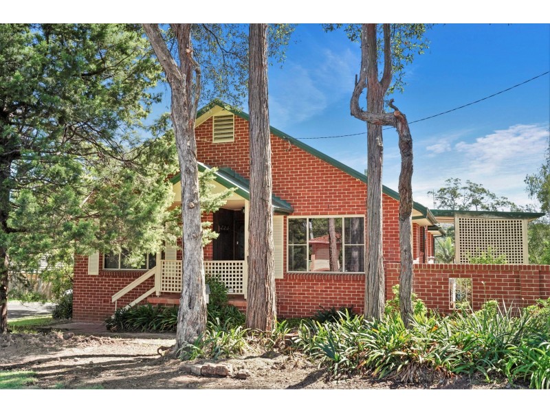 41 Newling Street, Lisarow NSW 2250