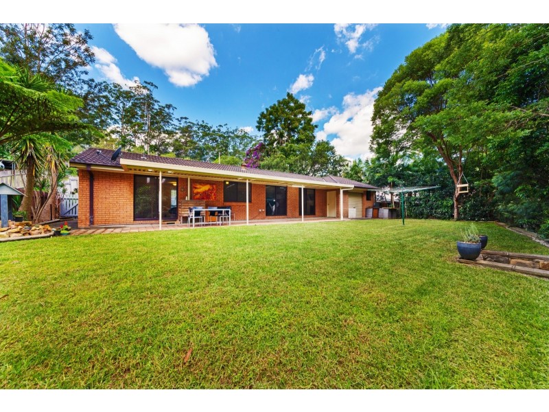 11 Perratt Close, Lisarow NSW 2250