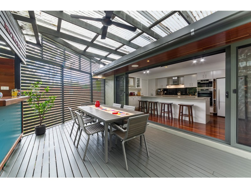 136 & 136A Carrington Street, Narara NSW 2250