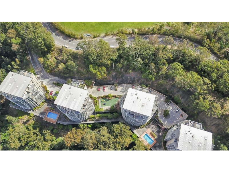 352/80 John Whiteway Drive, Gosford NSW 2250