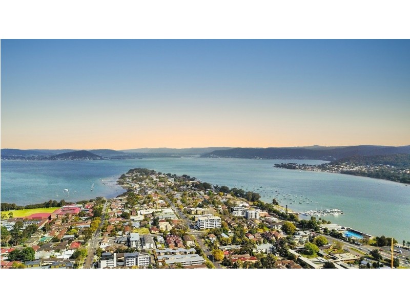 352/80 John Whiteway Drive, Gosford NSW 2250