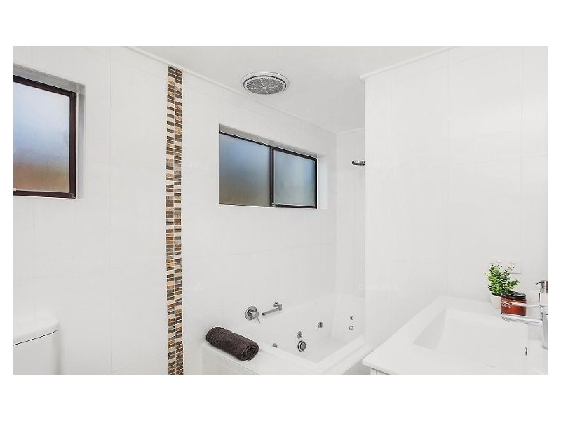 13 Hamilton Close, Niagara Park NSW 2250