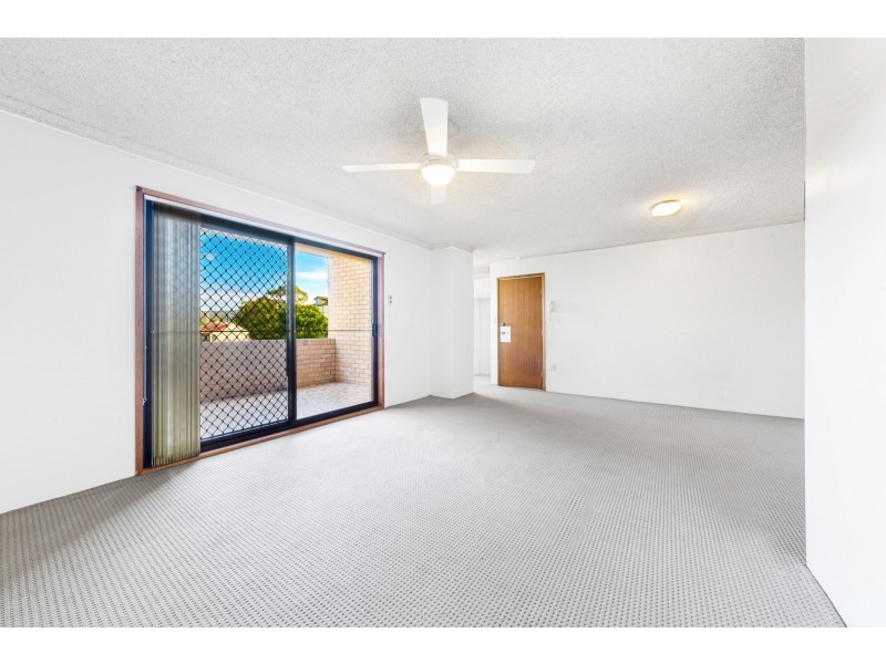 9/9-12 Broadview Avenue, Gosford NSW 2250