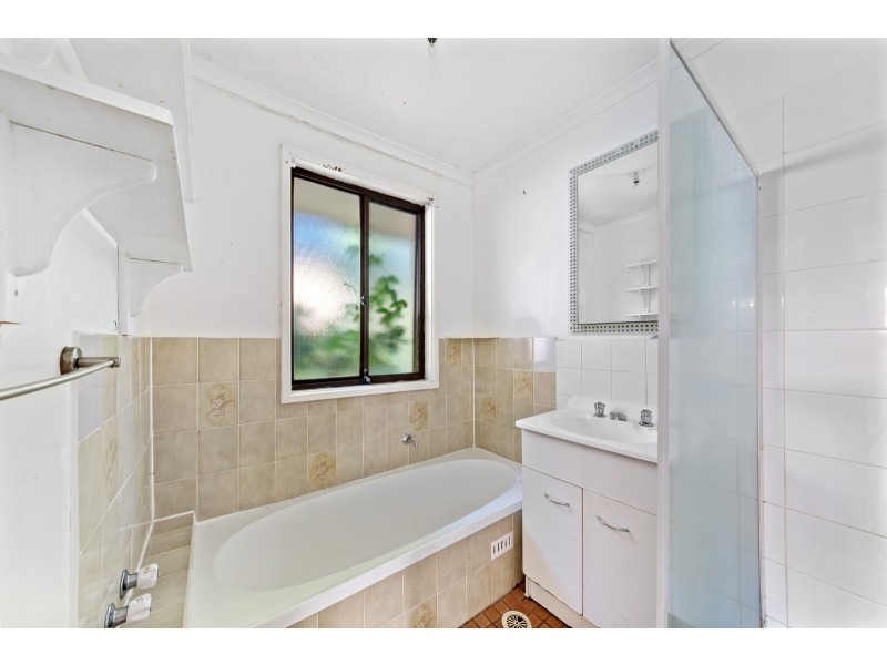 24 Koolang Road, Green Point NSW 2251