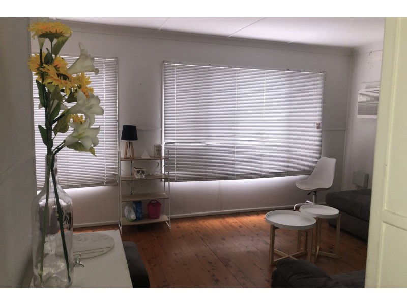 1/140 Faunce Street, Gosford NSW 2250