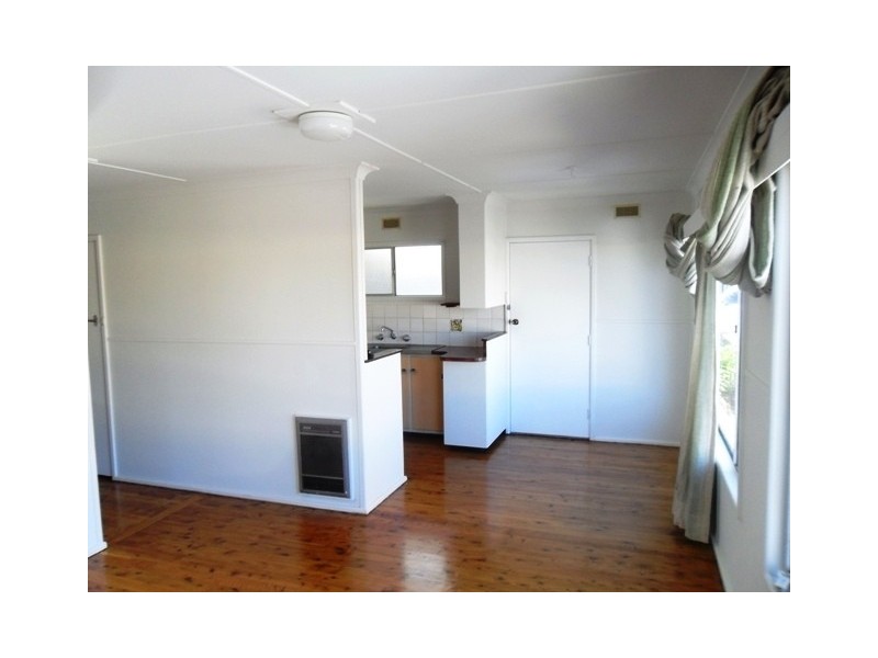 1/140 Faunce Street, Gosford NSW 2250