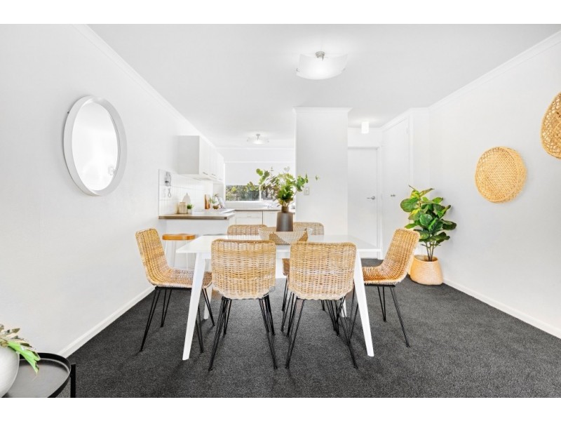 25/39-43 Melbourne Street, East Gosford NSW 2250