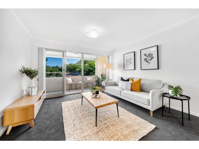 25/39-43 Melbourne Street, East Gosford NSW 2250