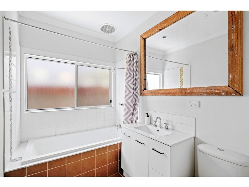 15 Headlam Parade, Springfield NSW 2250