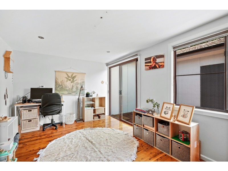 15 Headlam Parade, Springfield NSW 2250
