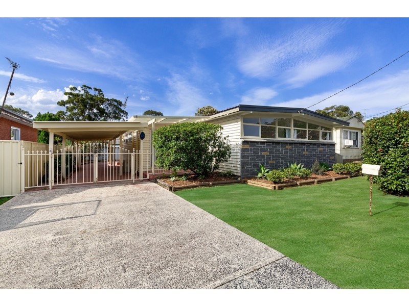 25 Kinarra Avenue, Wyoming NSW 2250