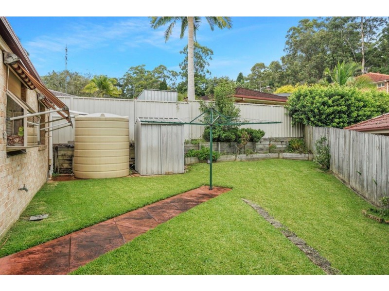 3 Rainbow Close, Lisarow NSW 2250