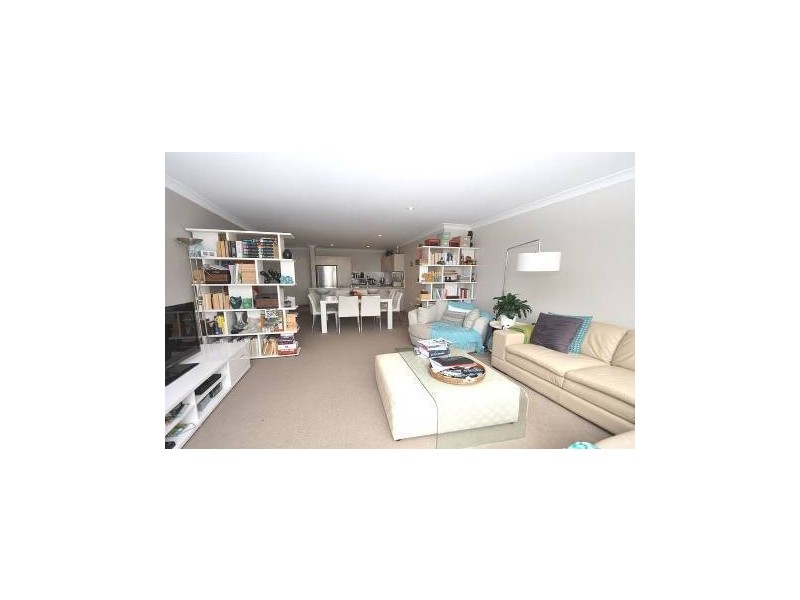 2/89 Faunce Street, Gosford NSW 2250