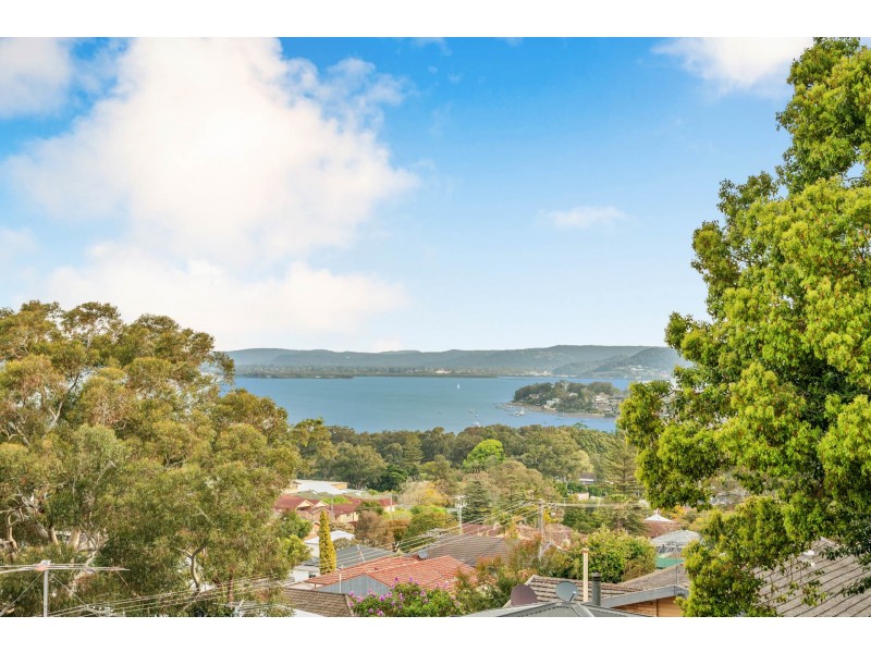 48 Lushington Street, East Gosford NSW 2250