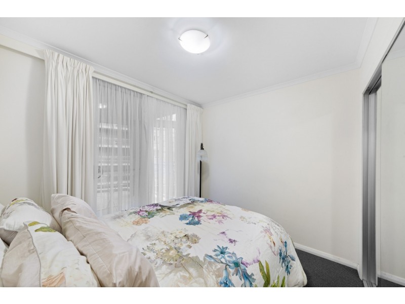432/80 John Whiteway Drive, Gosford NSW 2250