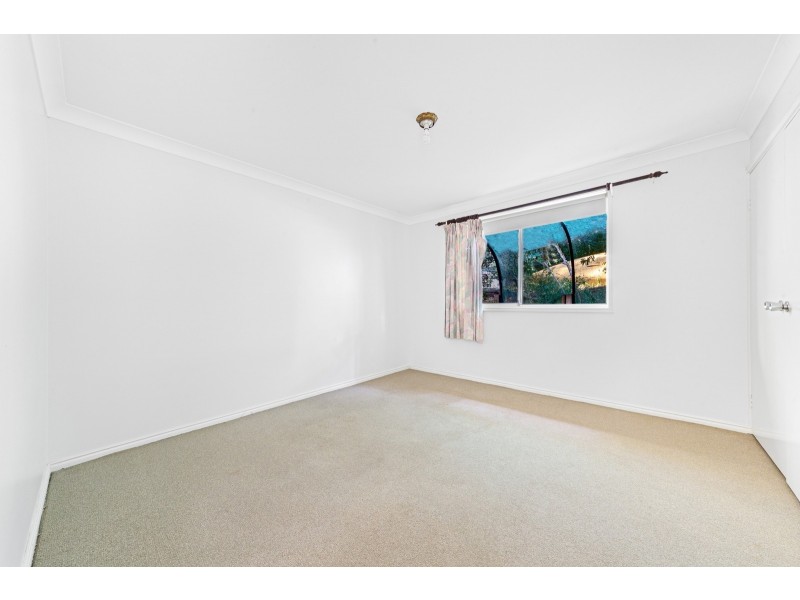 50 Railway Crescent, Lisarow NSW 2250