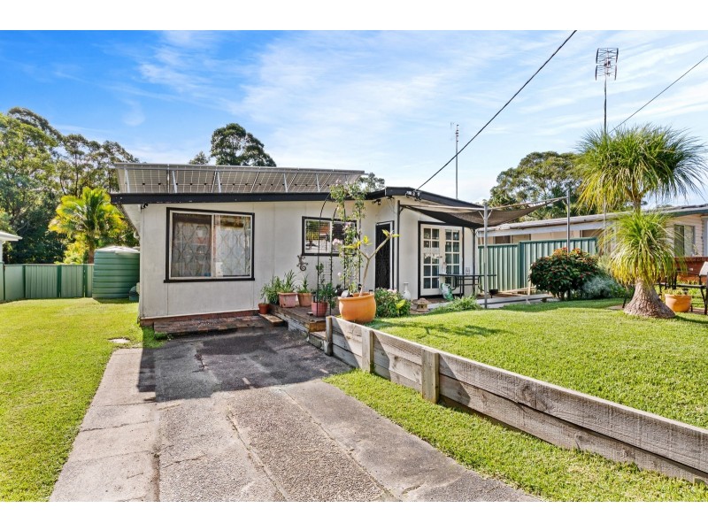 49 Dalton Street, Wyoming NSW 2250