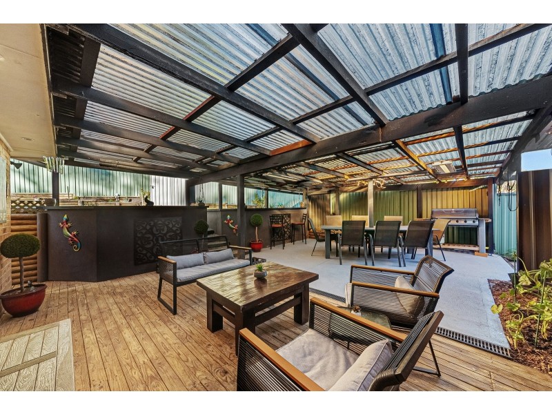 14 Blackbutt Street, Wyoming NSW 2250