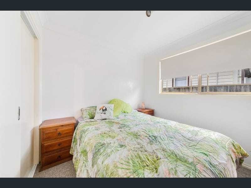 5 Bathurst Street, Umina Beach NSW 2257