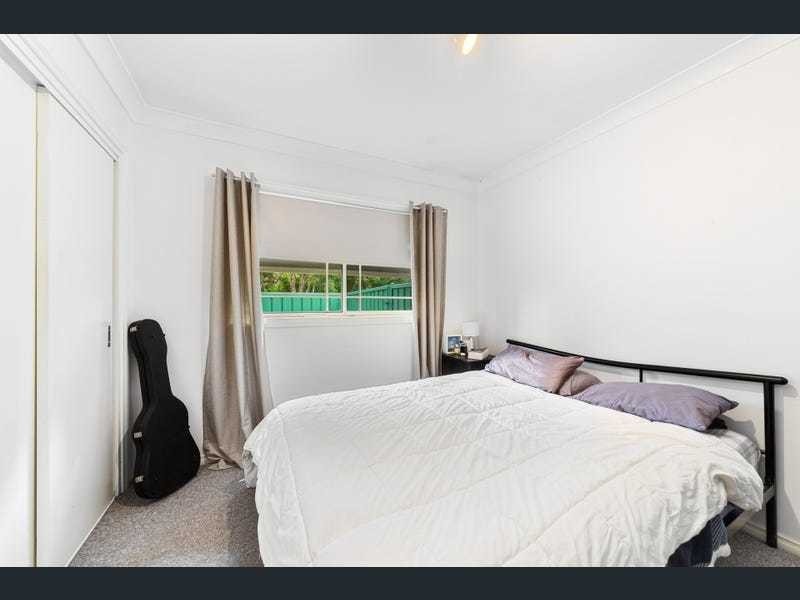 5 Bathurst Street, Umina Beach NSW 2257