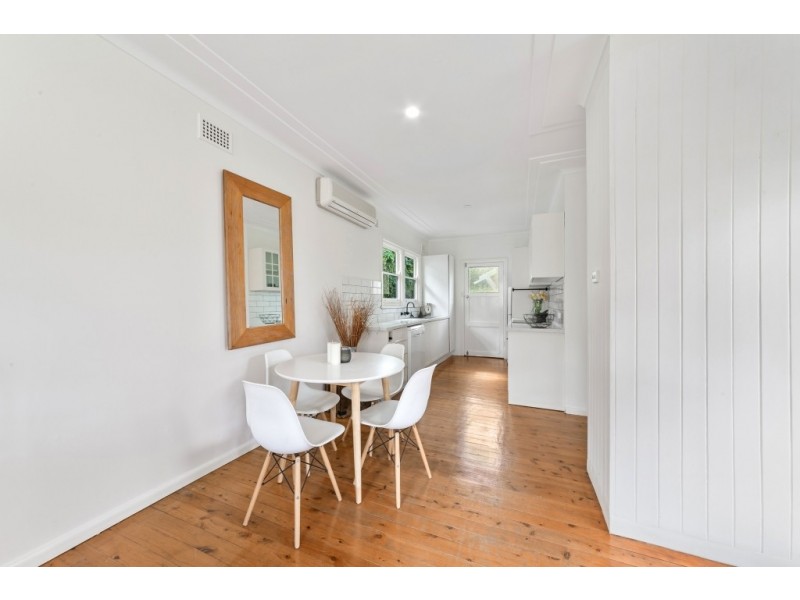 33 White Street, East Gosford NSW 2250