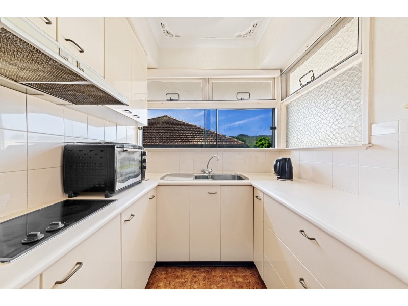 3/193 Albany Street, Point Frederick NSW 2250