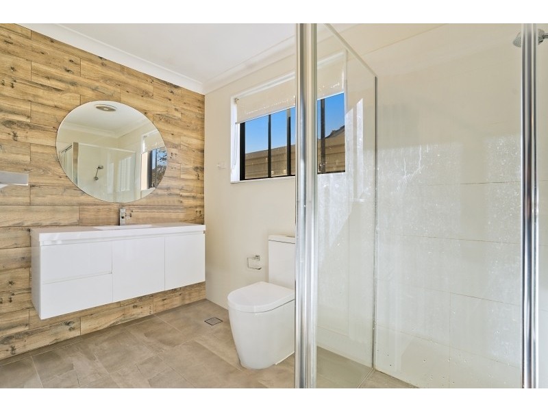 13 Sylvia Avenue, Gorokan NSW 2263