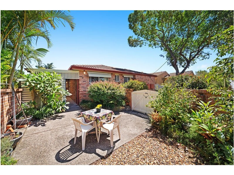 1/12 Russell Street, East Gosford NSW 2250