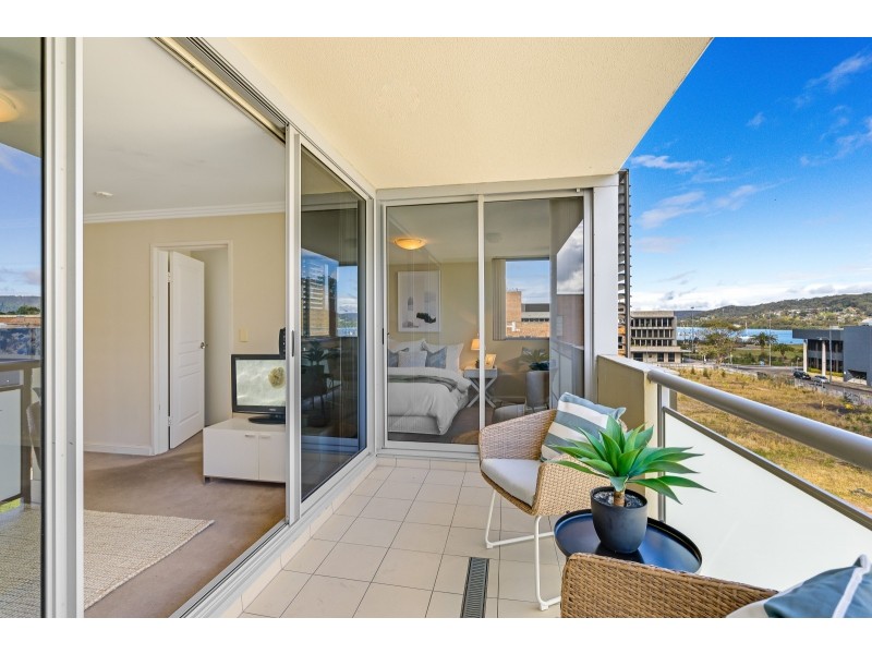 9/72-82 Mann Street, Gosford NSW 2250