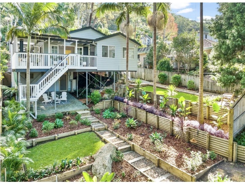 16 Woolard Road, Springfield NSW 2250