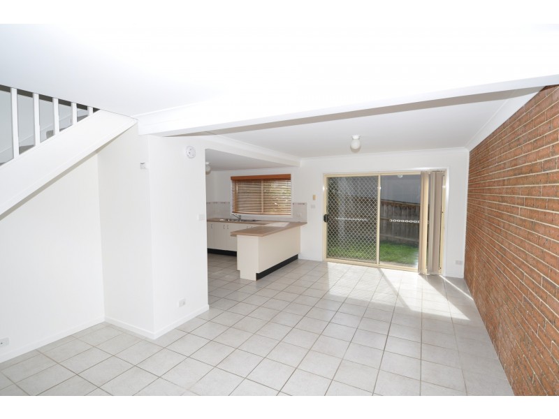 3/39 Wells Street, East Gosford NSW 2250