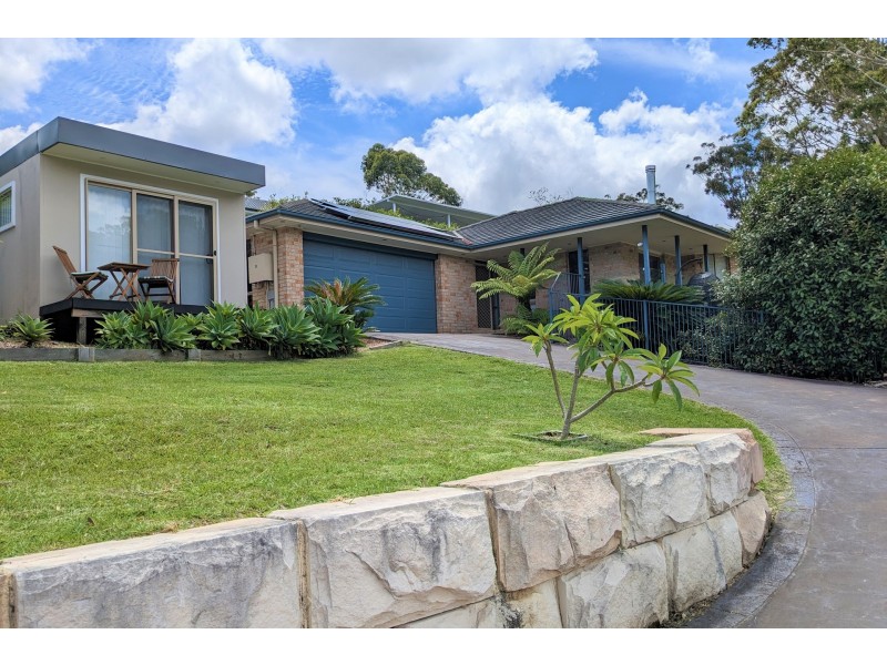 10 Cobbedah Drive, Springfield NSW 2250