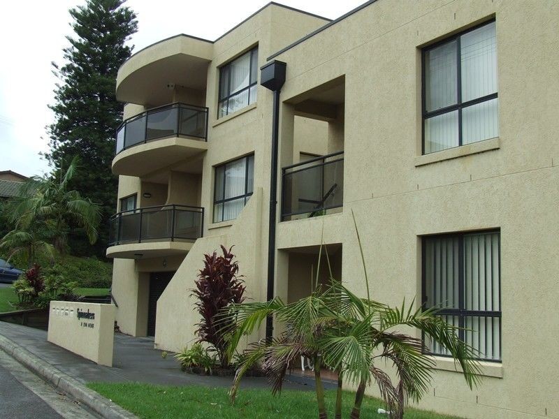 2/14 Lynne Ave, Point Frederick NSW 2250