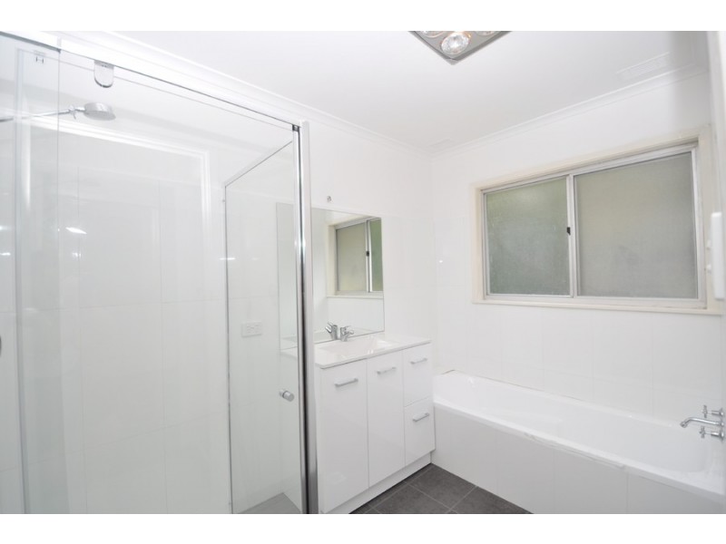 1/17 South Crescent, North Gosford NSW 2250