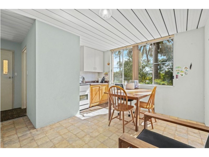 1/42 Matthews Parade, Point Clare NSW 2250
